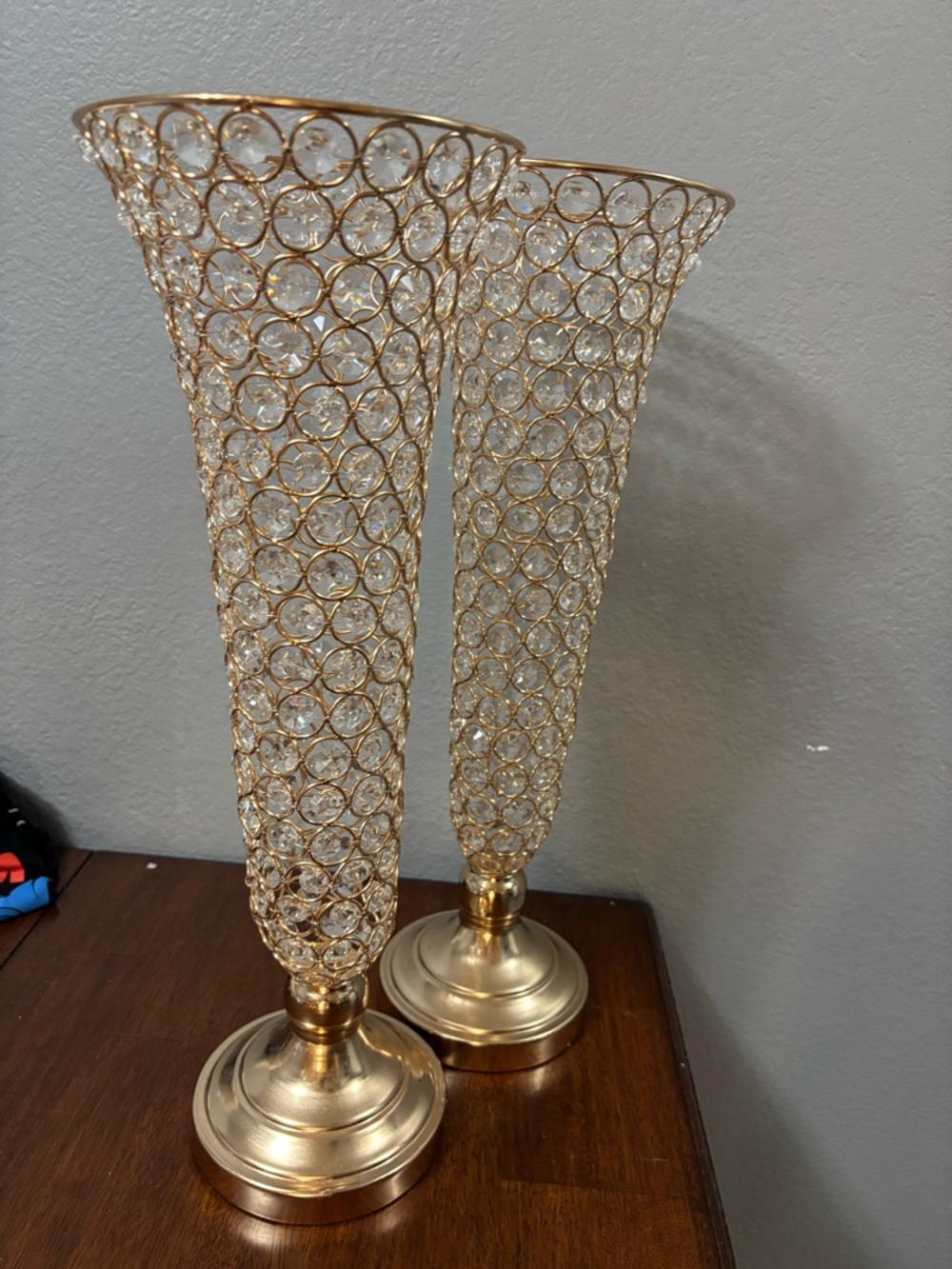 Gold Crystal Mesh Floor Vases - Elegant Home Accent